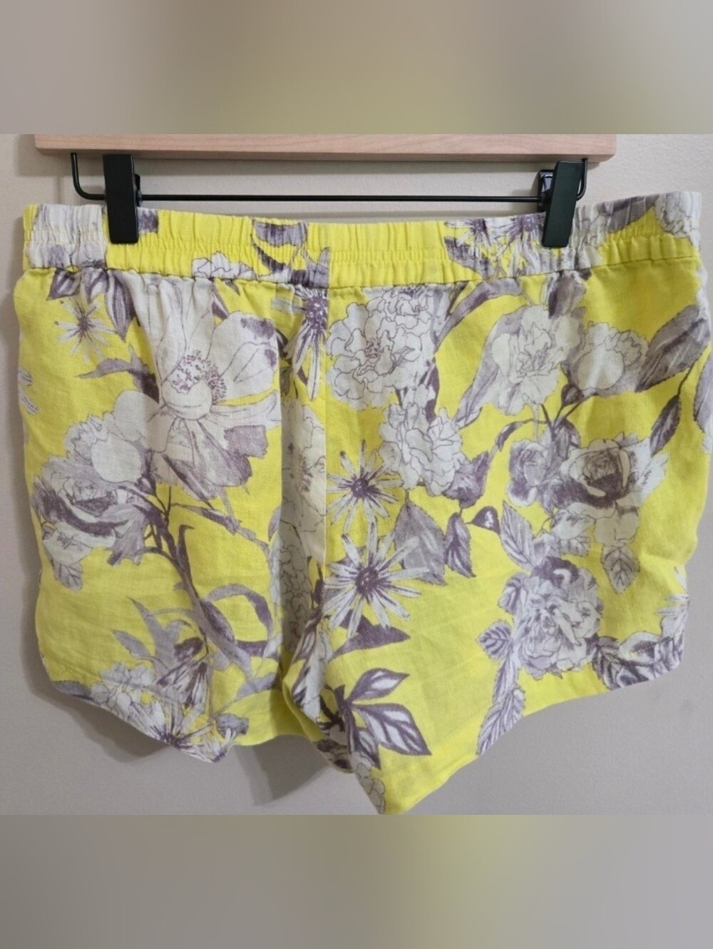 KUT from the Kloth Linen Shorts Womens Size 12 Floral Yellow Rose Elastic Waist - Picture 2 of 7